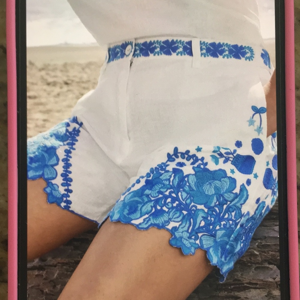 New Johnny Was Tai Linen Jade White and Blue Shorts with Ornate Design - Picture 3 of 16